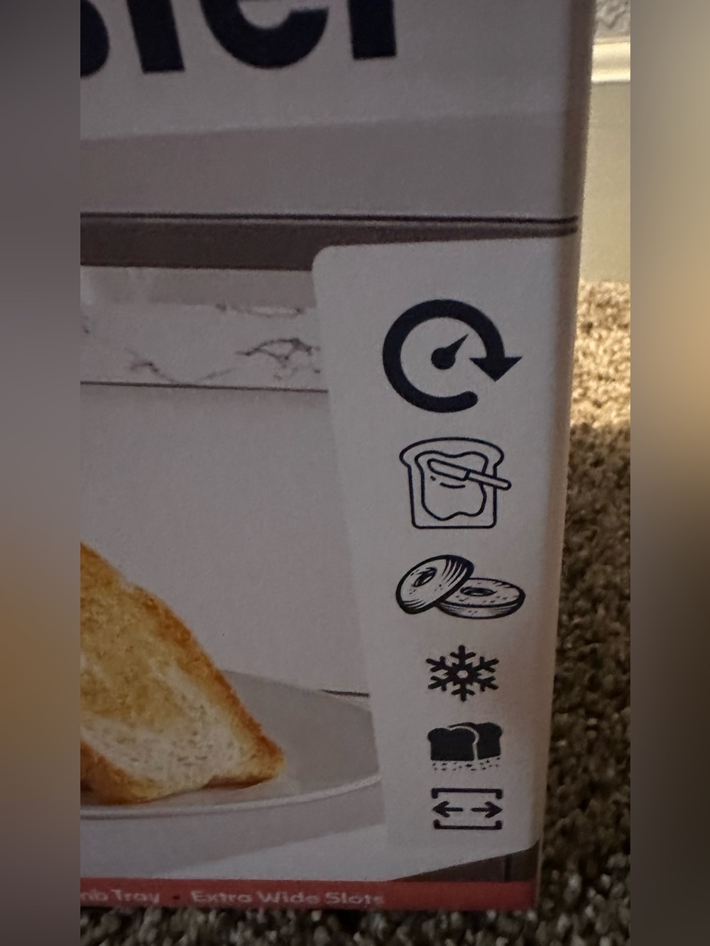 Toaster - Picture 4 of 5